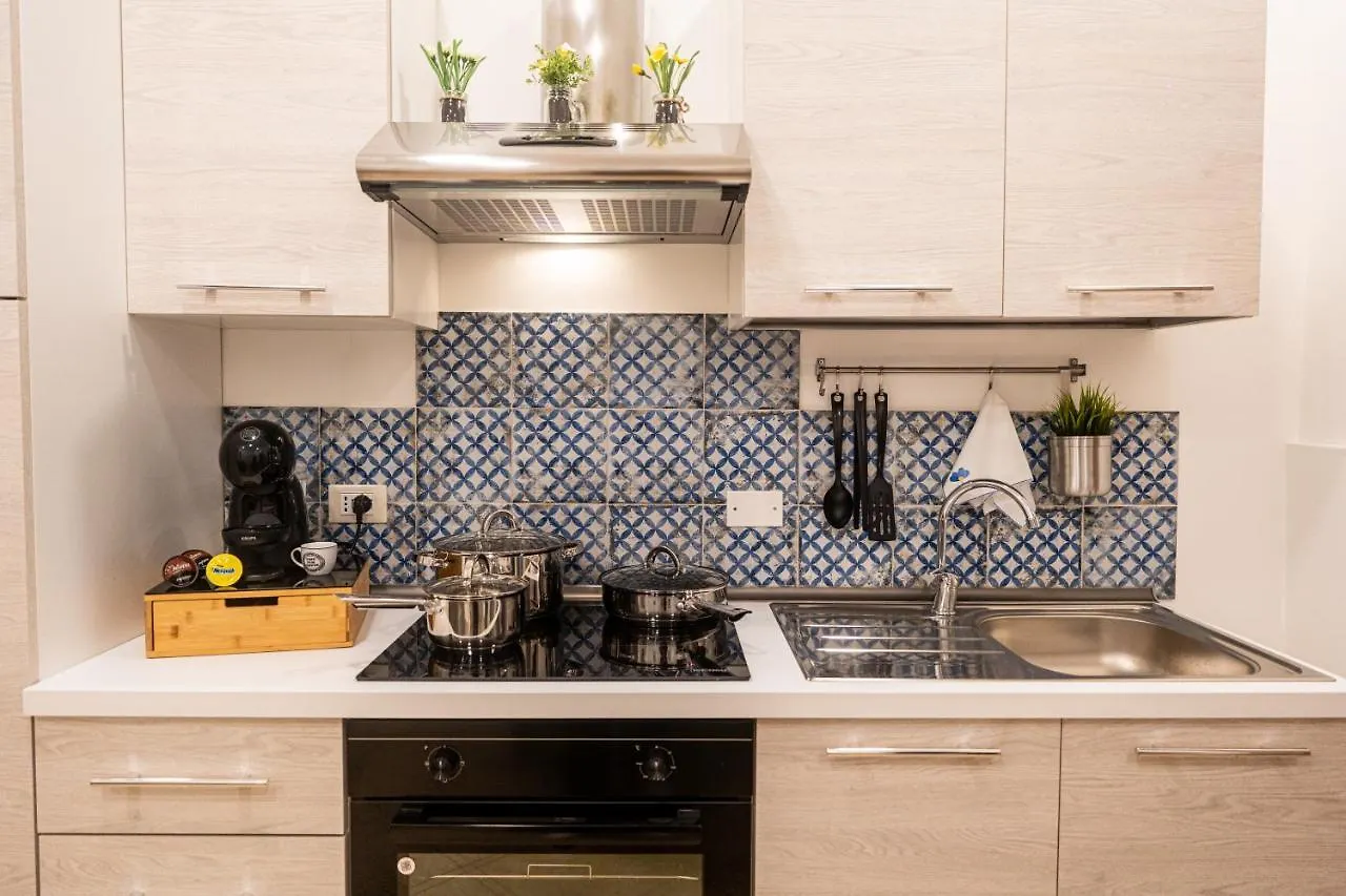 Teama House - Appartamento In Centro - Politeama Palermo